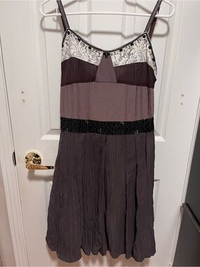 Sleeveless Mauve Lace-Trim Maxi Dress